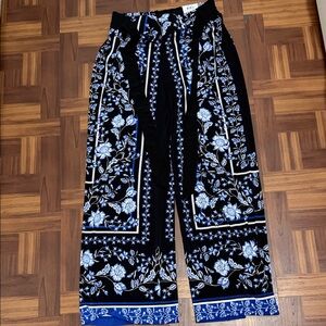 INC International Concepts Black Floral Wide-Leg Pants with Blue & White Print